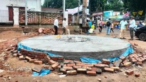 বগুড়ায় মুজিব মঞ্চের স্থানে নির্মিত হচ্ছে জুলাই শহীদ স্মৃতিস্তম্ভ
