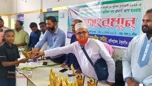 রাণীশংকৈলে নারী ফুটবল দলকে গণসংবর্ধনা