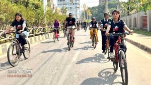 রাজশাহীতে যানজট সচেতনতায় সাইকেল শোভাযাত্রা