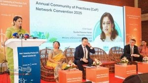 টেকসই উন্নয়ন হলে প্রান্তিক মানুষ জলবায়ু পরিবর্তনের অভিঘাত থেকে সুরক্ষিত থাকবে : পরিবেশ উপদেষ্টা