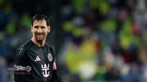 ৯০০ গোলের দোরগোড়ায় মেসি