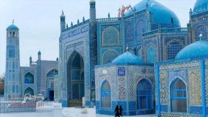 ভয়াবহ ভূমিকম্পে ক্ষতিগ্রস্ত ‘হযরত আলীর মাজার’ খ্যাত নীল মসজিদ