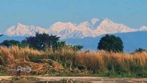 পঞ্চগড়ের মেঘমুক্ত আকাশে ধরা দিল কাঞ্চনজঙ্ঘা