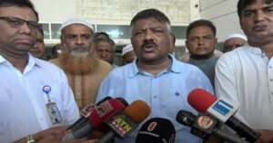সময়মতো হাসপাতালে না এলে চিকিৎসকদের বিরুদ্ধে ব্যবস্থা নেওয়ার আহ্বান হুইপ দুলুর