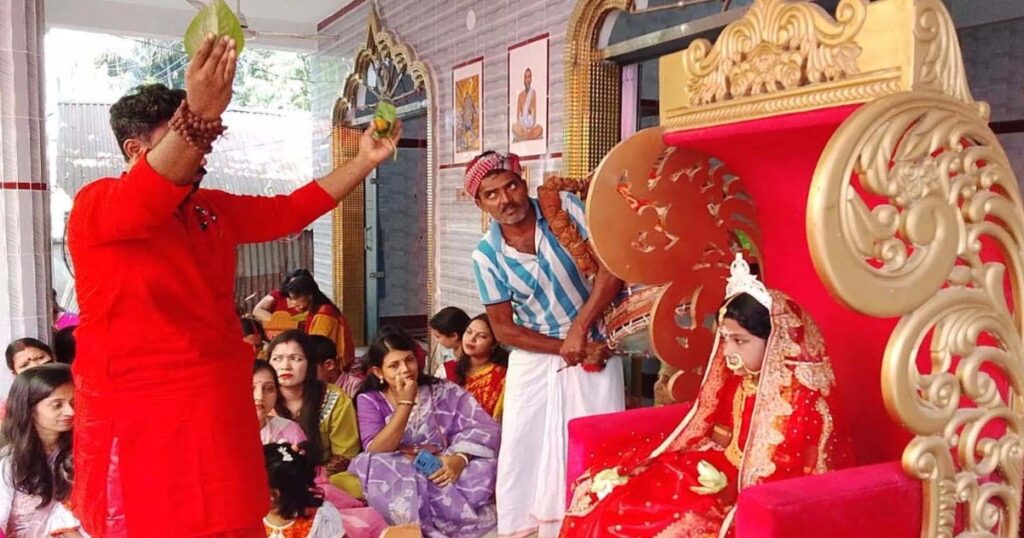 গাইবান্ধায় কুমারী পুজা অনুষ্ঠিত